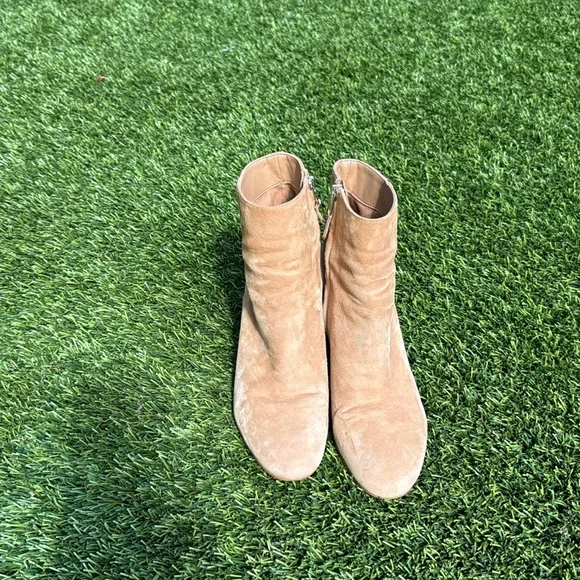 Women’s Sam Edelman 7.5 Fawn Boot in Warm Oat - Picture 2 of 8